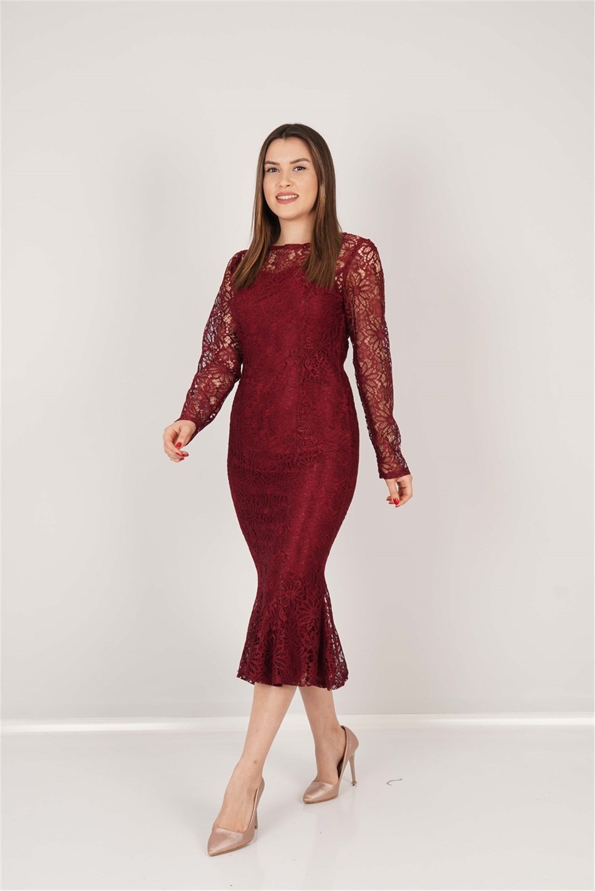 Güpür Dantel Kalp Yaka Elbise - Bordo