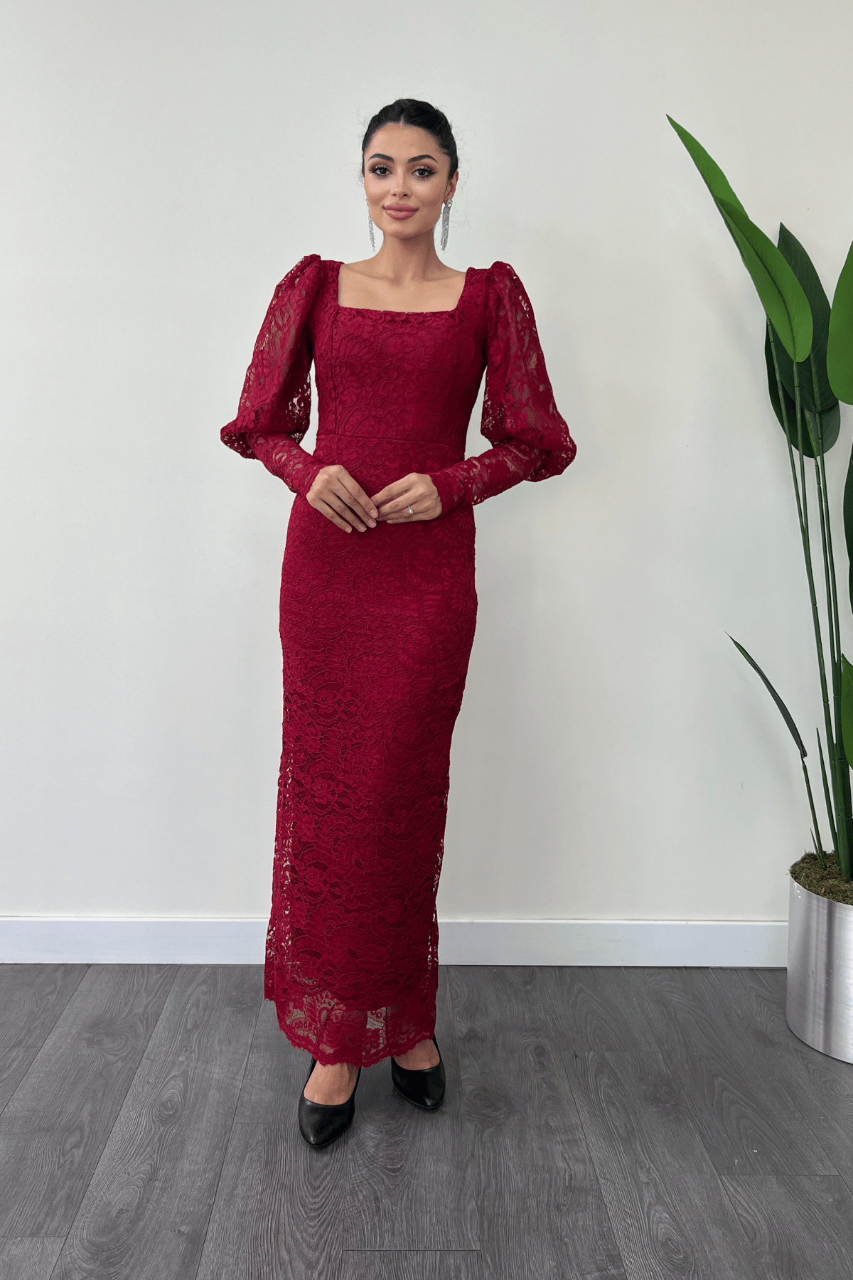 Güpür Dantel Kumaş Balon Kol Kalem Elbise - BORDO