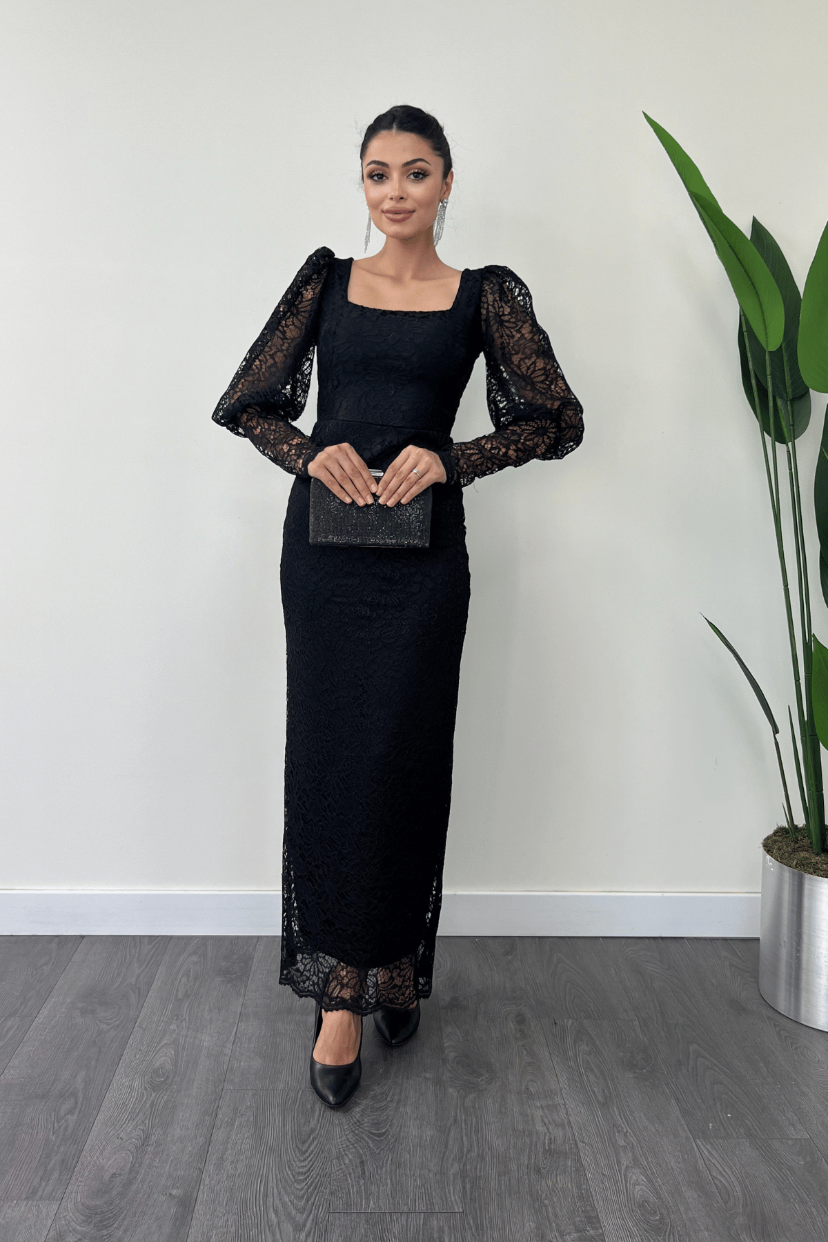 Güpür Dantel Kumaş Balon Kol Kalem Elbise - SİYAH