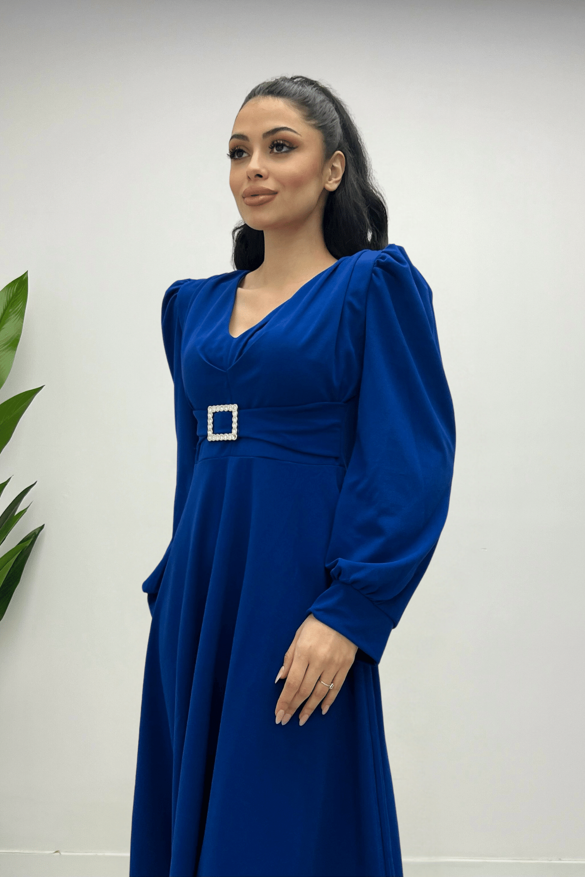 İthal Krep Kumaş Kemer Detaylı Midi Elbise - SAKS MAVİ