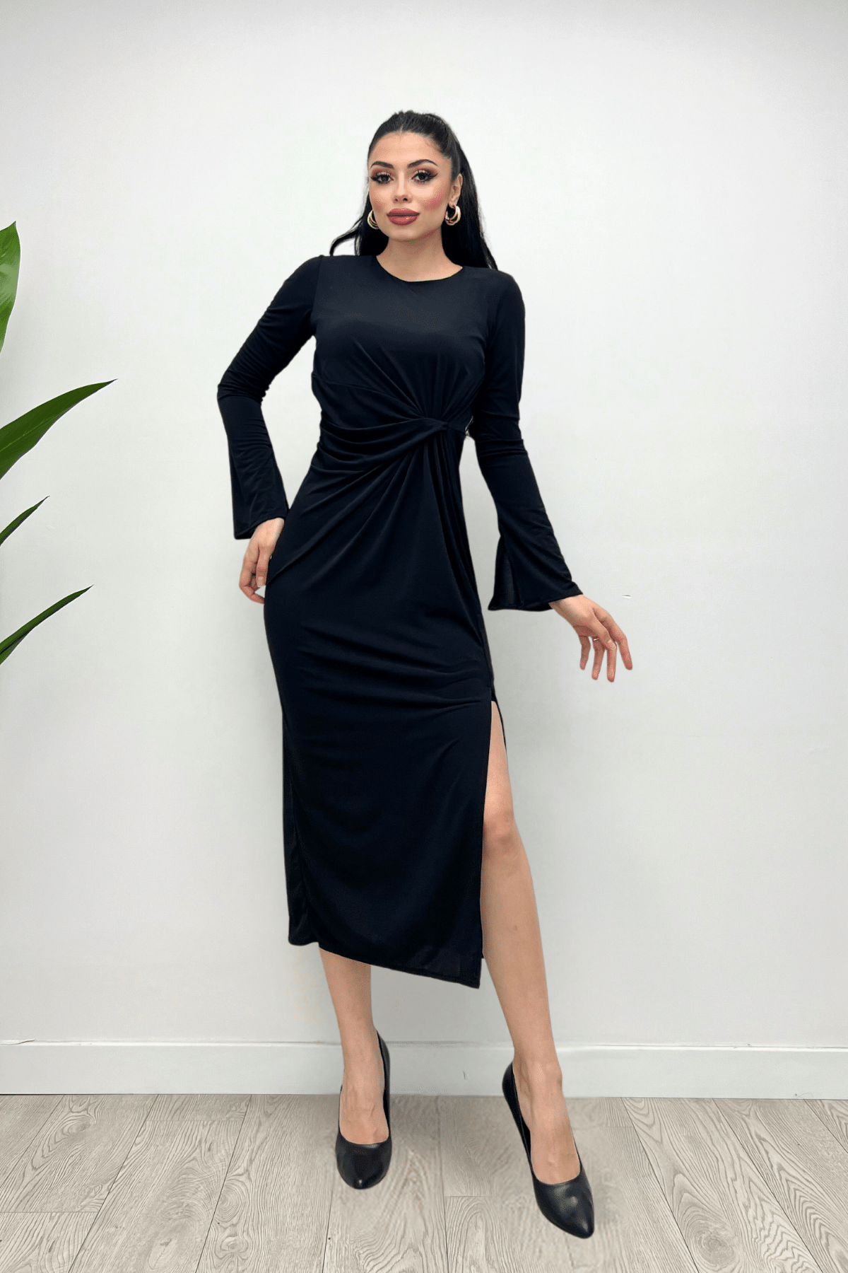 Jarse Kumaş Büzgü Detaylı Elbise - SİYAH