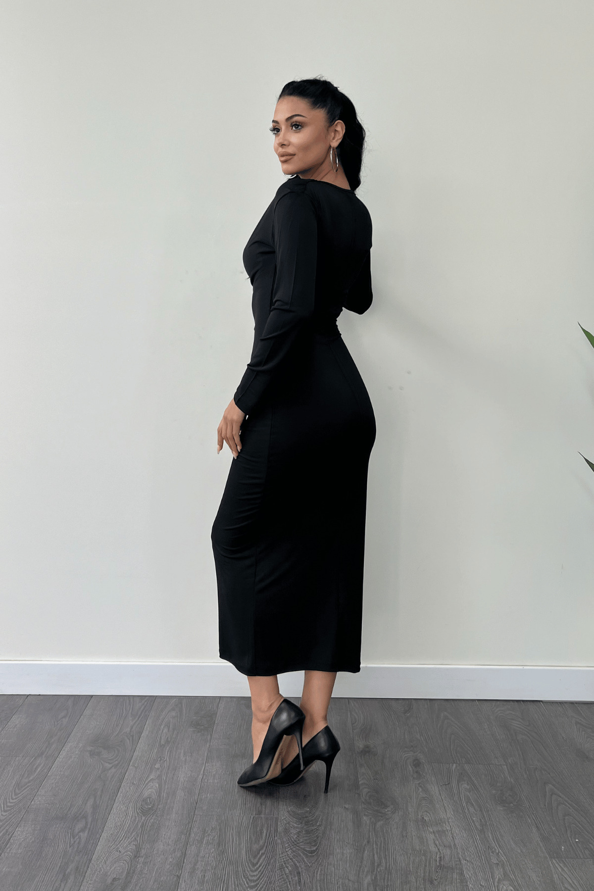 Jarse Kumaş Büzgülü Kalem Elbise - SİYAH