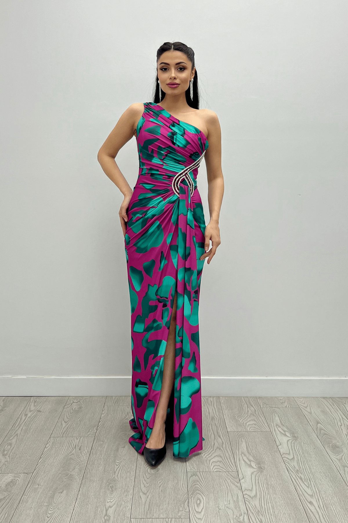 Jarse Kumaş Drapeli Taş Detaylı Balık Elbise - PEMBE