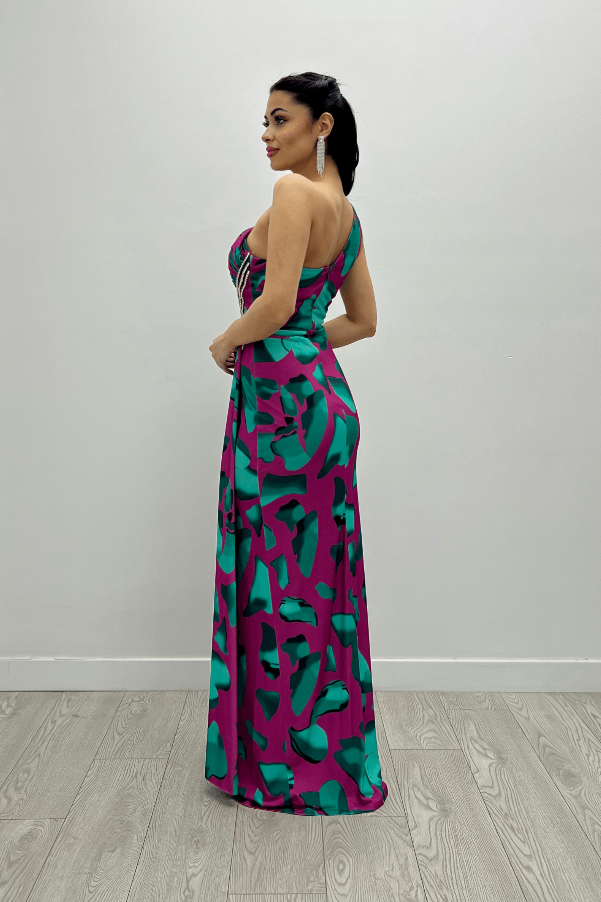 Jarse Kumaş Drapeli Taş Detaylı Balık Elbise - PEMBE