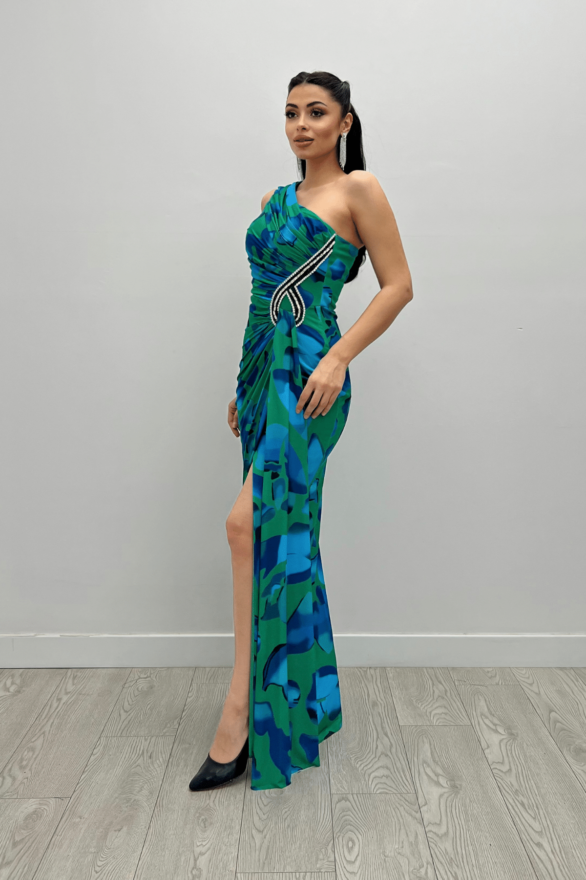 Jarse Kumaş Drapeli Taş Detaylı Balık Elbise - YEŞİL