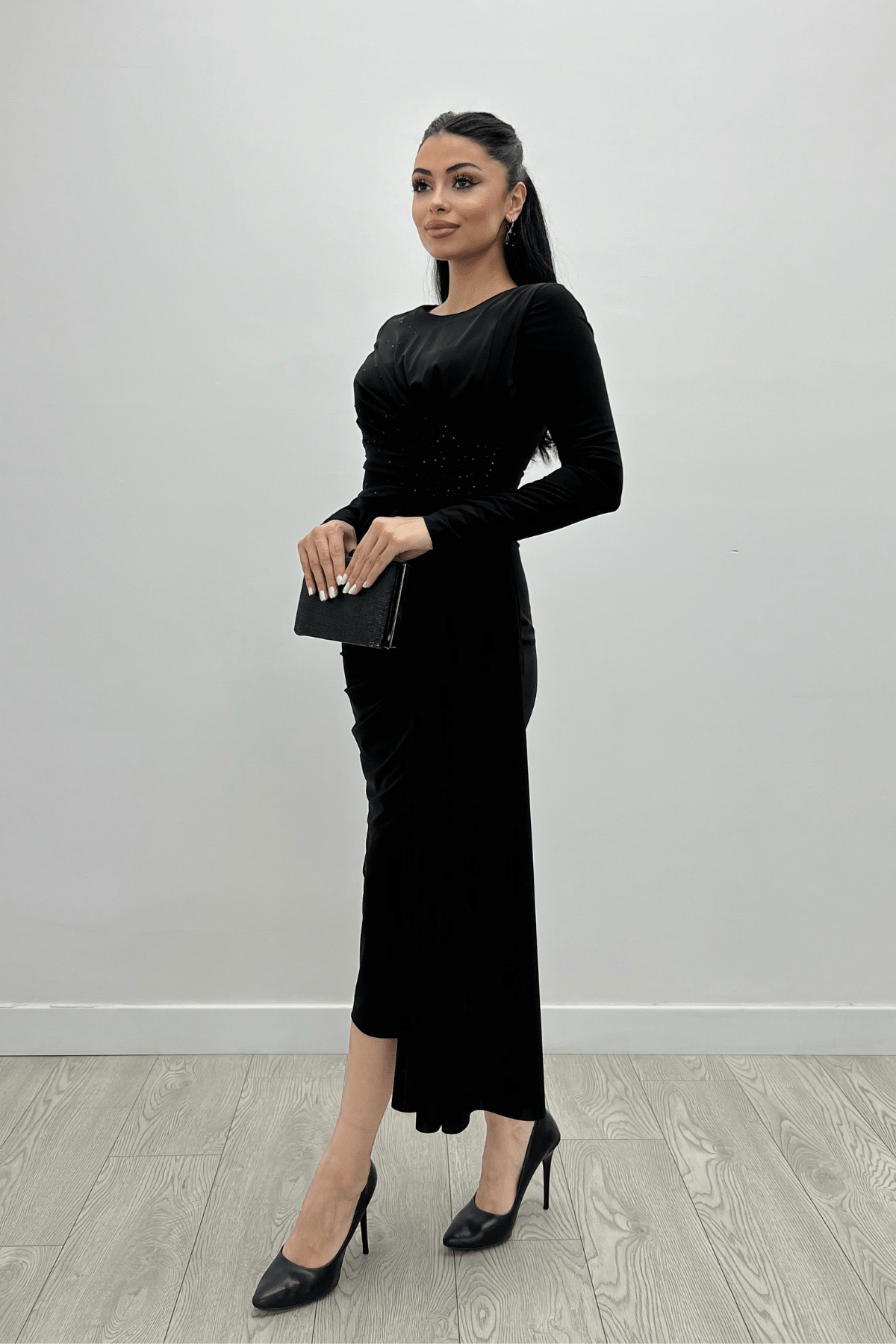 Jarse Kumaş Drapeli Taş Detaylı Elbise - SİYAH