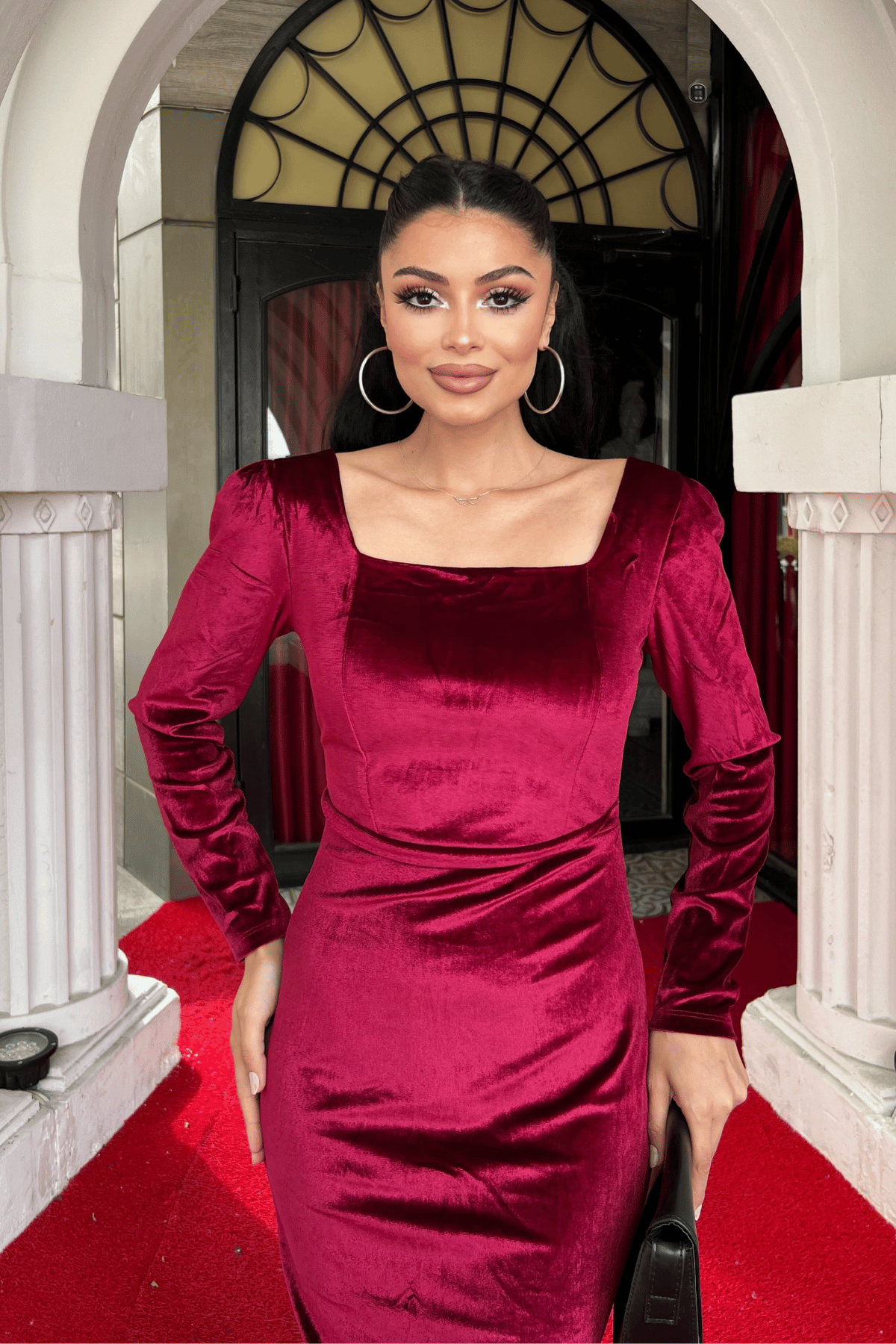 Kadife Kumaş Kare Yaka Elbise - BORDO