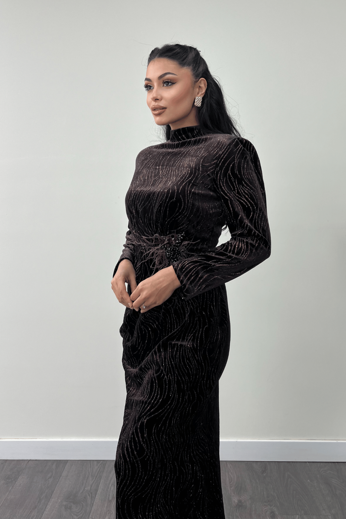 Kadife Kumaş Sim Baskılı Abiye Elbise - KAHVERENGİ