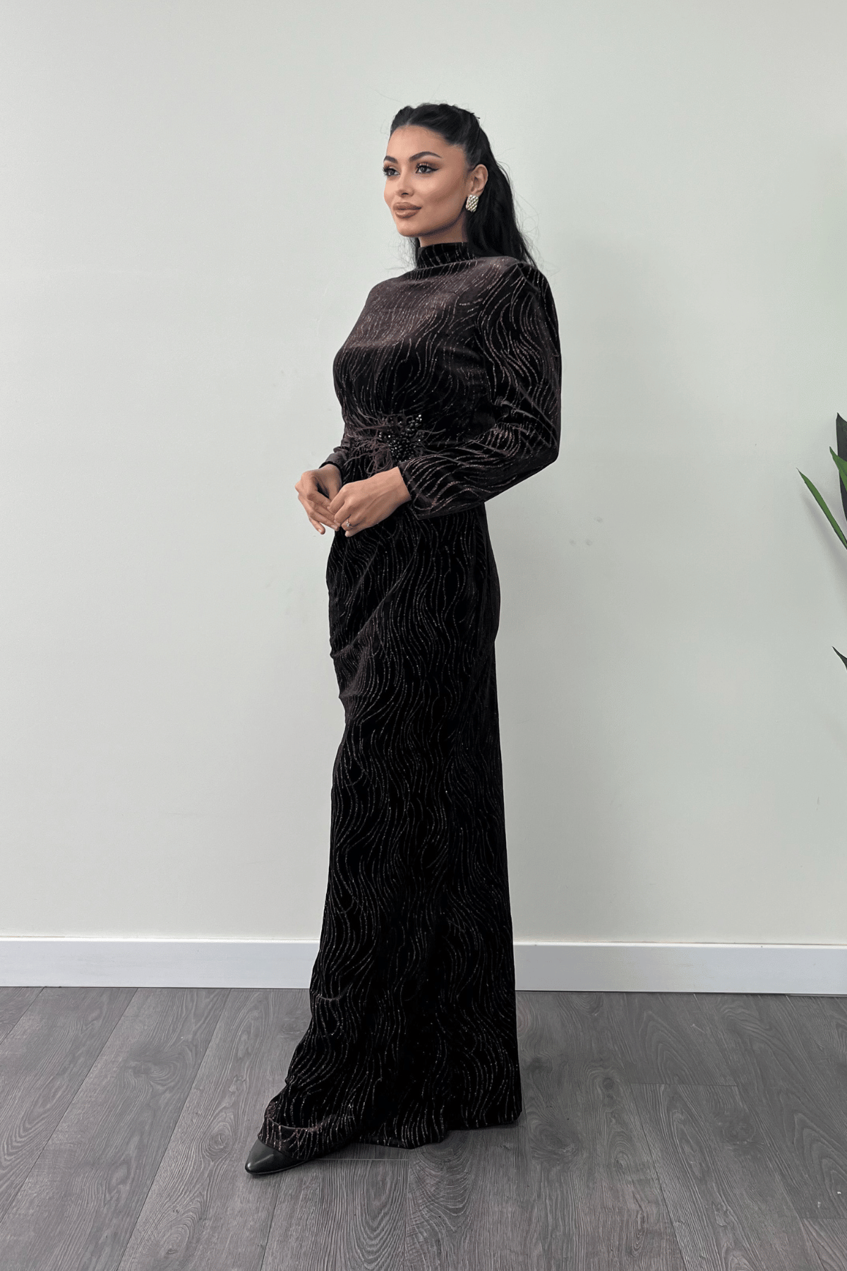 Kadife Kumaş Sim Baskılı Abiye Elbise - KAHVERENGİ