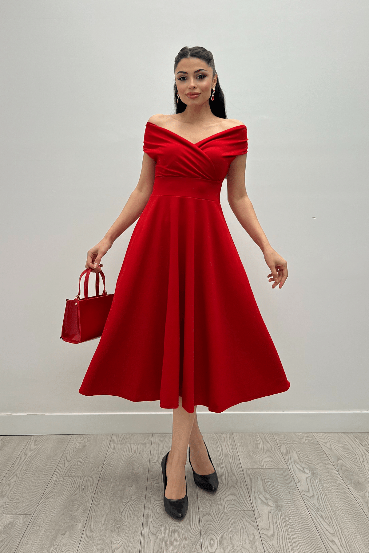 Boat Neck Midi Dress - Red
