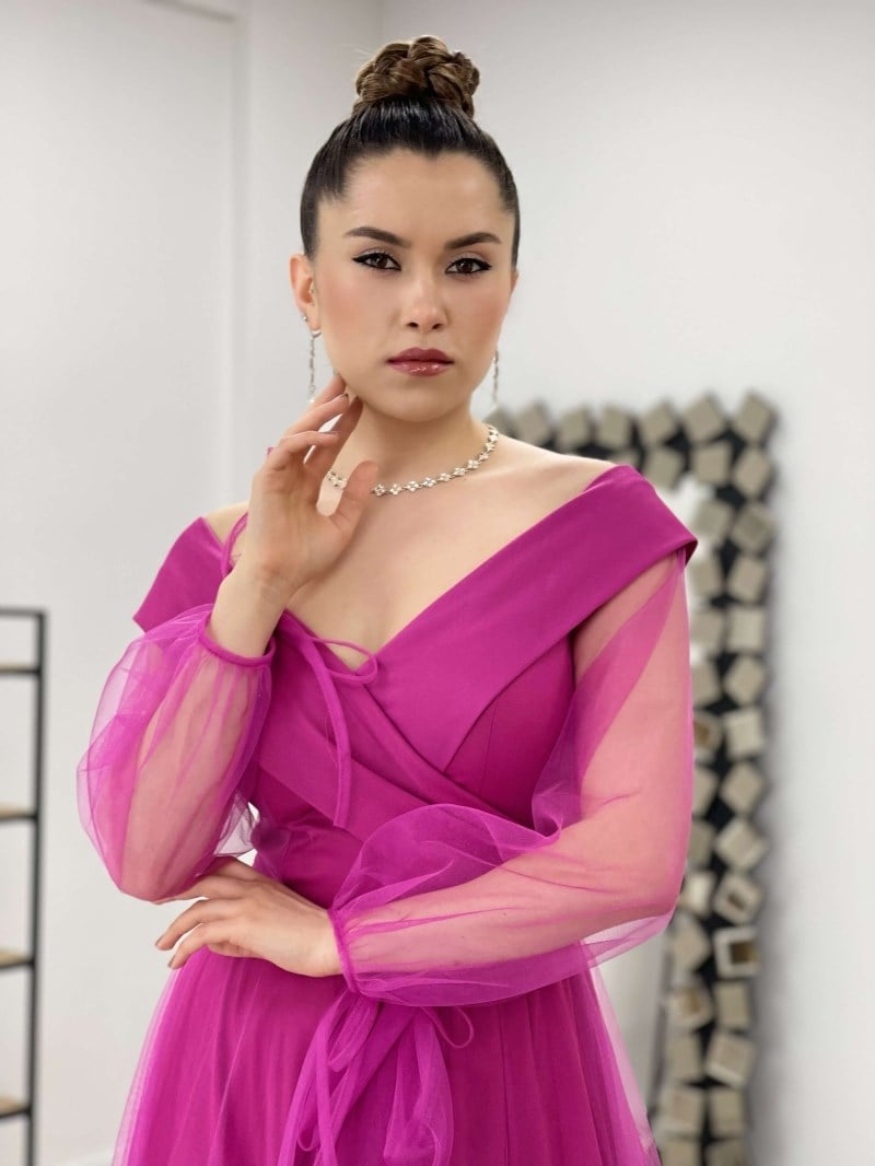 Kayık Yaka Tül Elbise - PEMBE