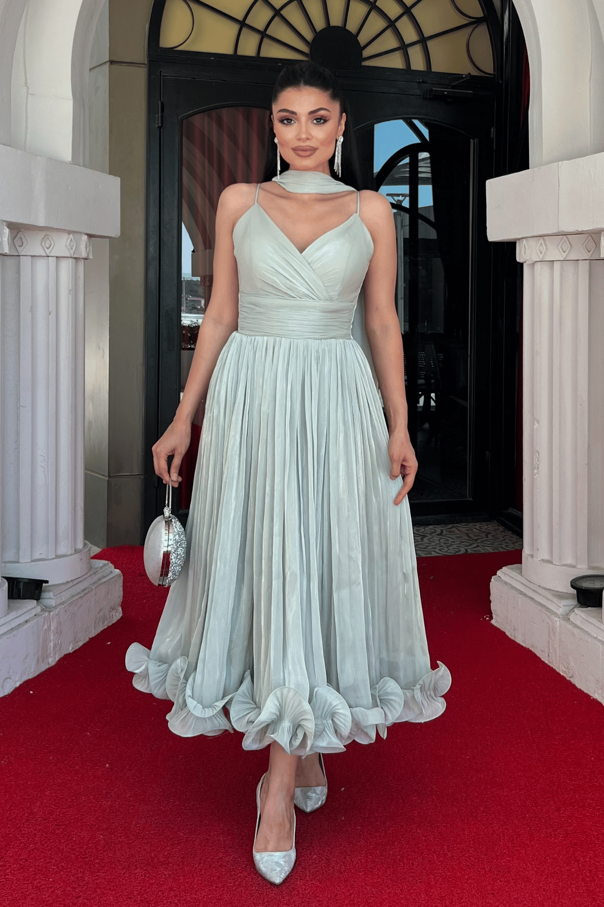 Kırinkıl Saten Kumaş Askılı Midi Boy Elbise - MİNT YEŞİLİ