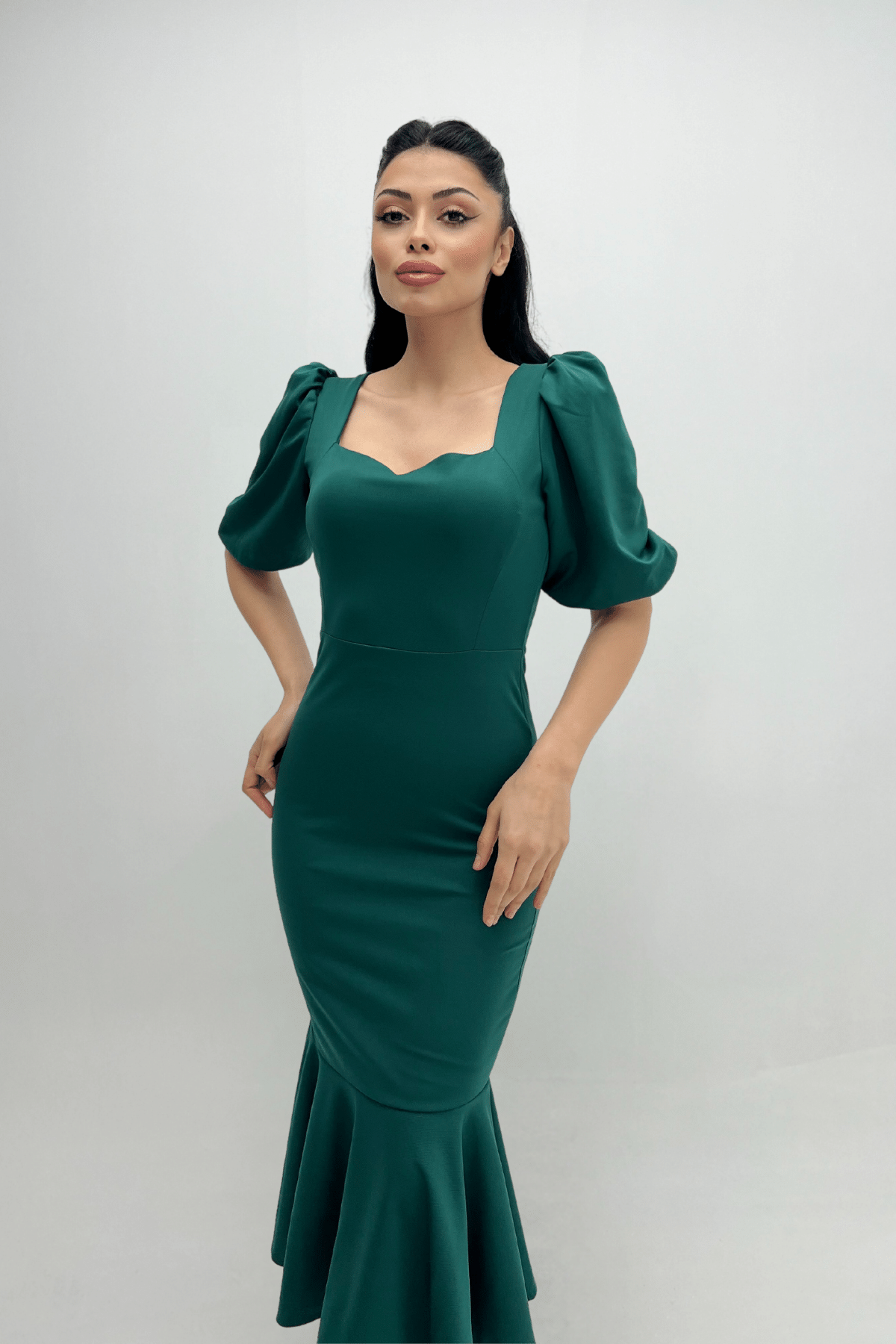 Krep Kumaş Eteği Volanlı Kalem Abiye Elbise - ZÜMRÜT YEŞİL