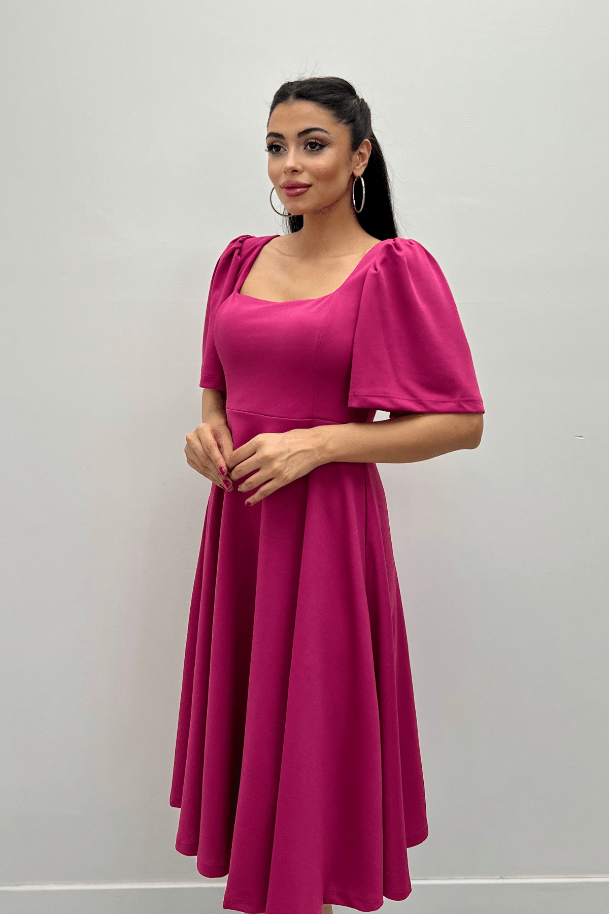 Krep Kumaş Kare Yaka Midiboy Abiye Elbise - FUŞYA