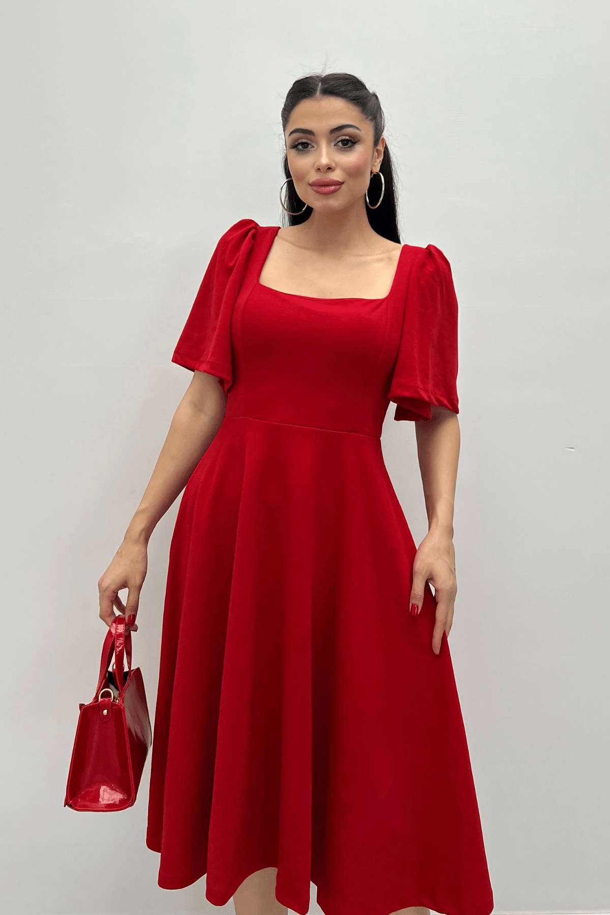 Krep Kumaş Kare Yaka Midiboy Abiye Elbise - KIRMIZI