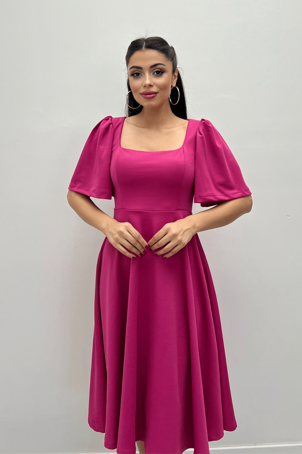 Krep Kumaş Kare Yaka Midiboy Abiye Elbise - FUŞYA