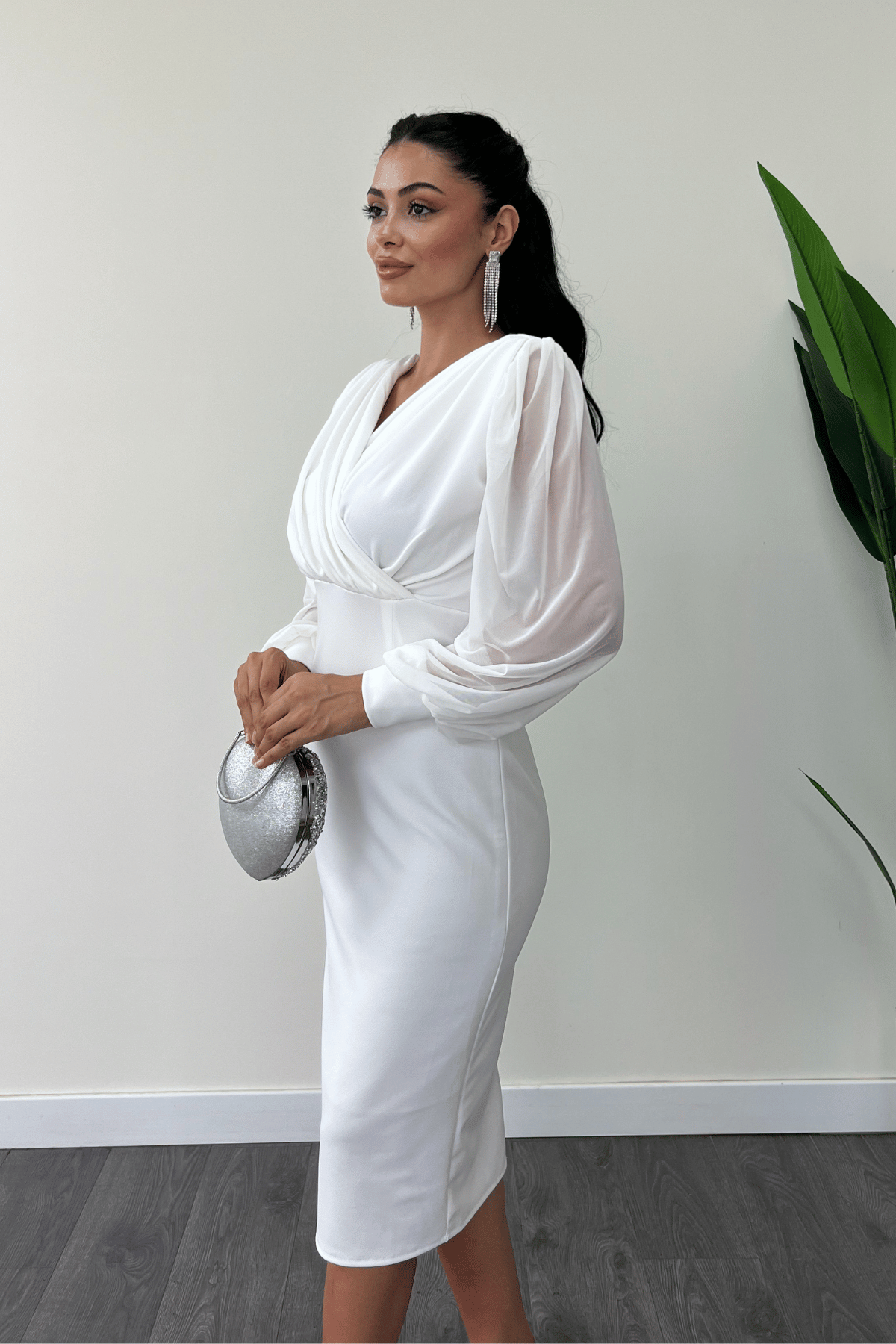 Krep Kumaş Kollar Tül Kalem Elbise - BEYAZ