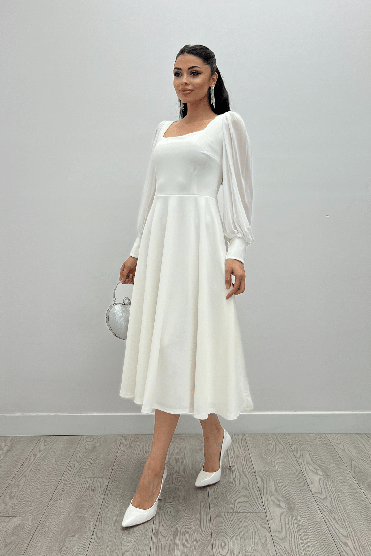 Krep Kumaş Kolları Tül Detaylı Midi Elbise - BEYAZ