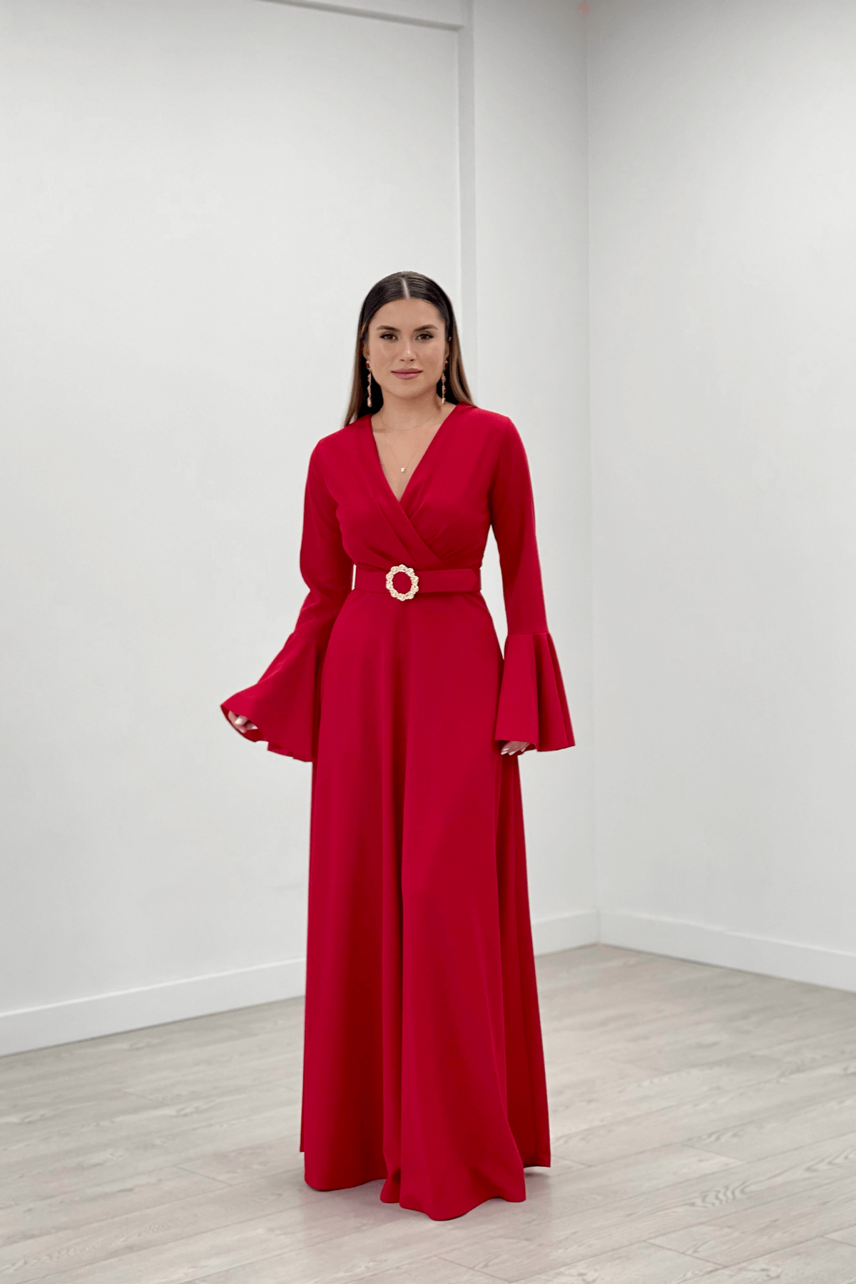 Krep Kumaş Kolları Volan Detaylı Maxiboy Abiye Elbise - KIRMIZI