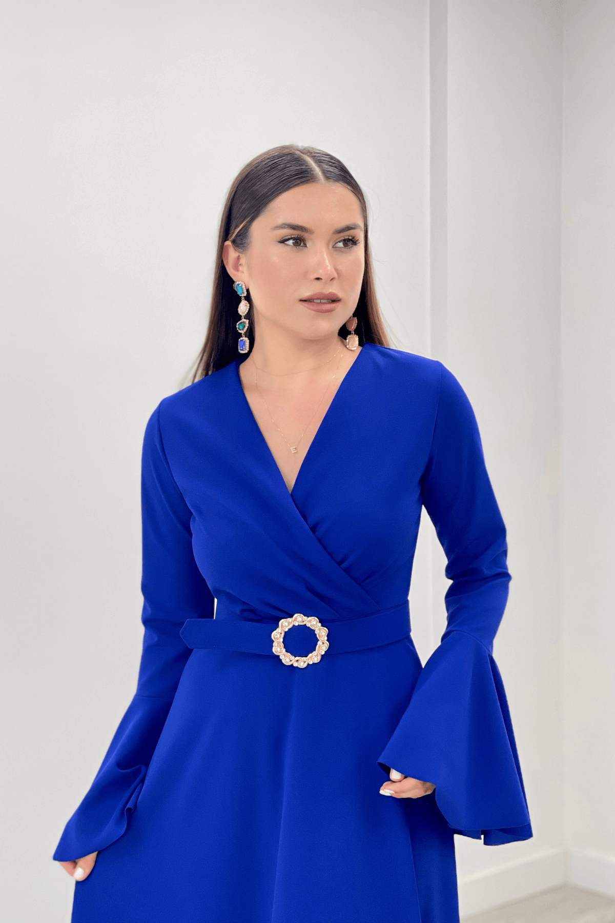 Krep Kumaş Kolları Volan Detaylı Maxiboy Abiye Elbise - SAKS MAVİ