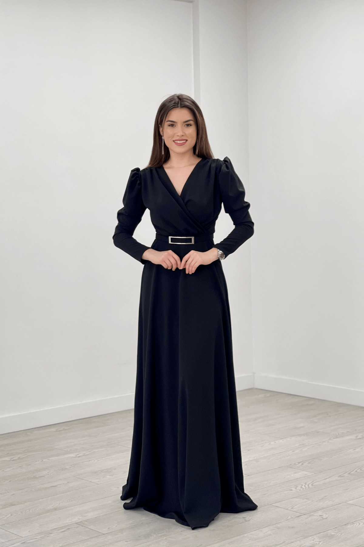 Krep Kumaş Kruvaze Yaka Kiloş Elbise - SİYAH