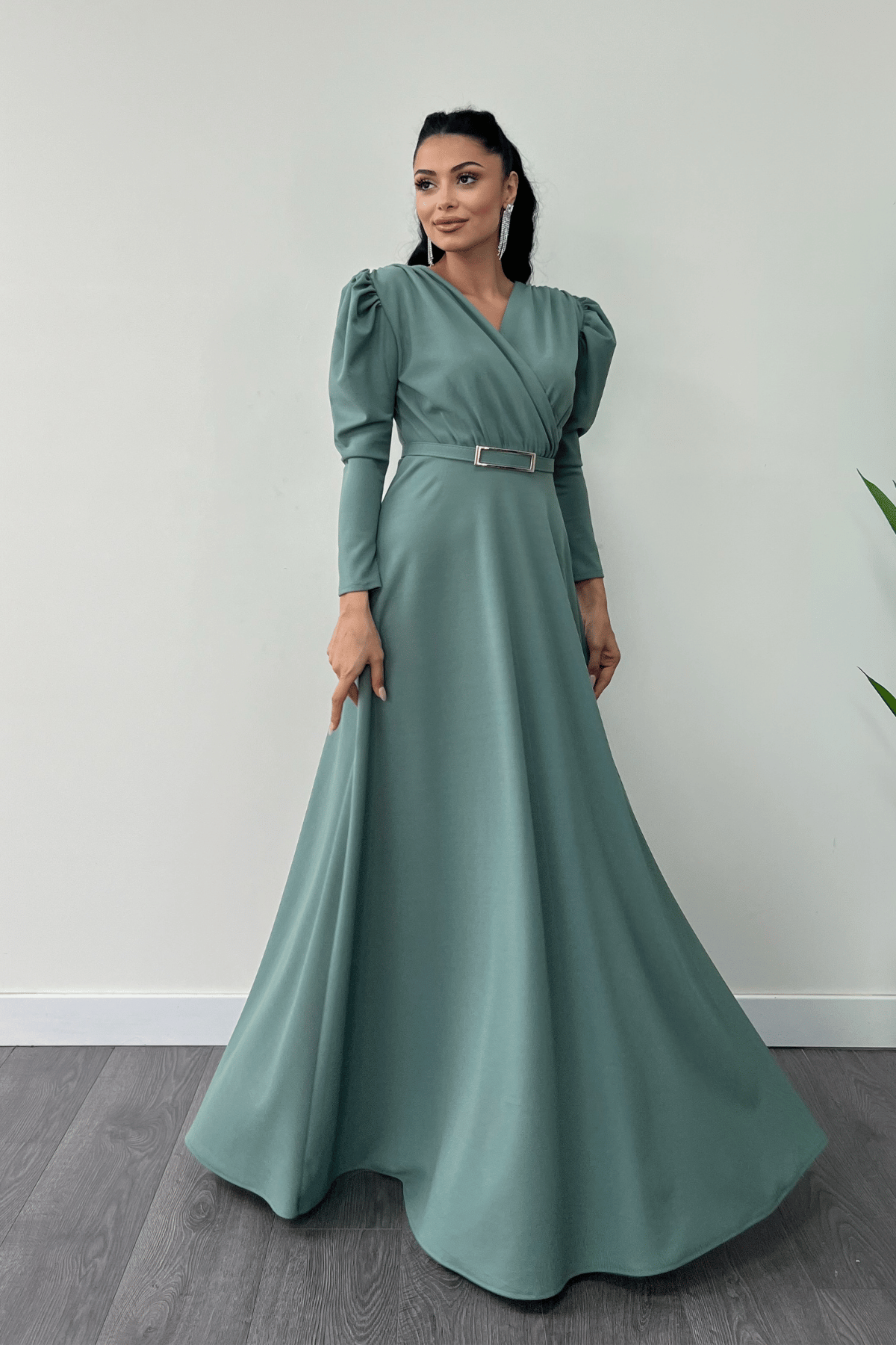 Krep Kumaş Kruvaze Yaka Kiloş Elbise - SU YEŞİLİ