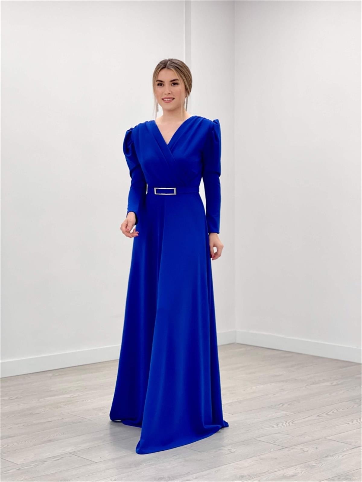 Krep Kumaş Kruvaze Yaka Kiloş Elbise - SAKS MAVİ