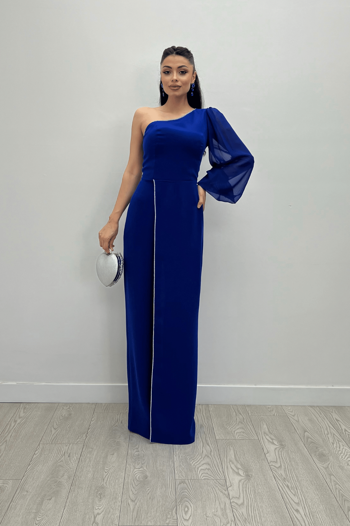 Krep Kumaş Payet Detaylı Şifon Kol Tulum - SAKS MAVİ