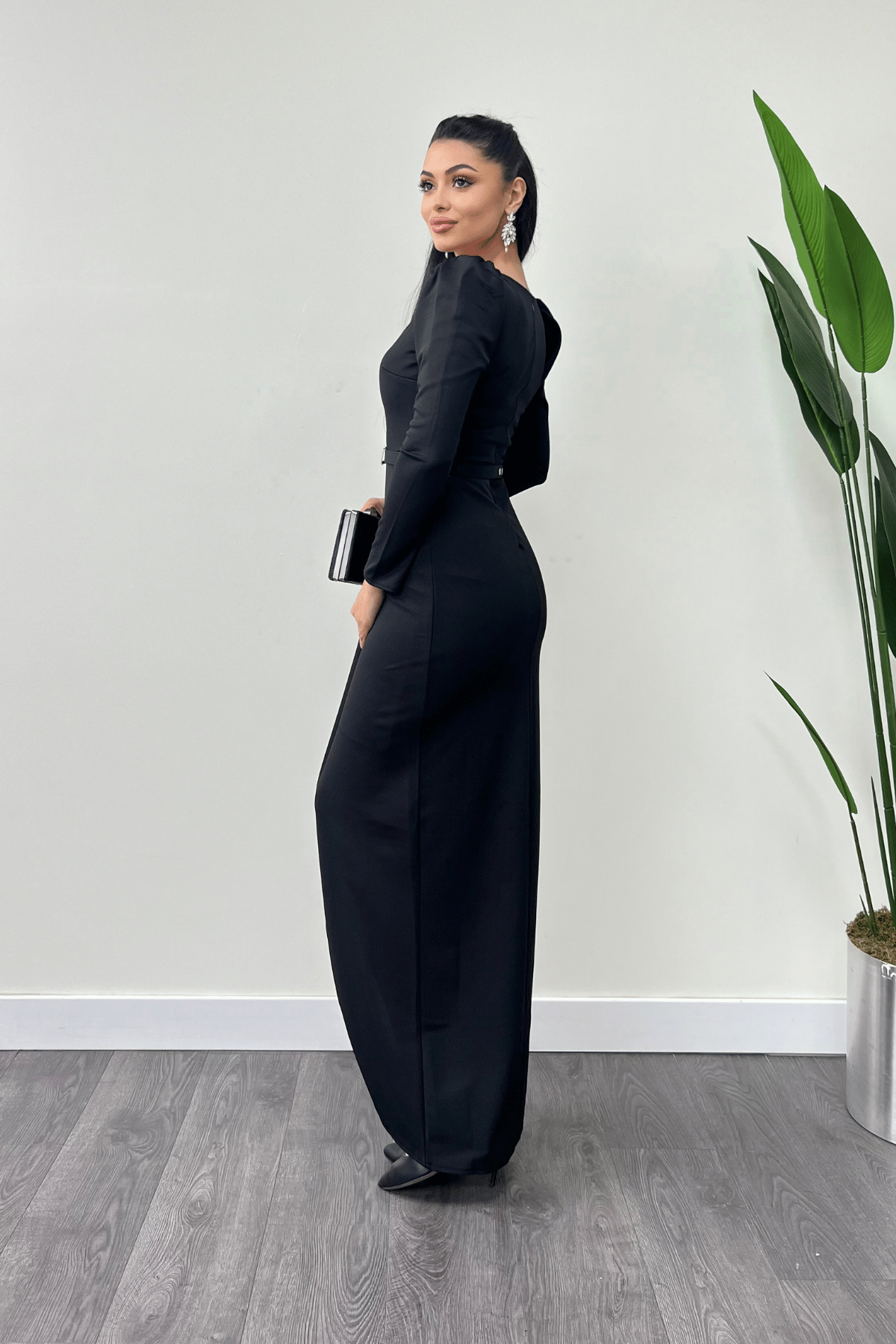 İthal Krep Kumaş Pile Detaylı Elbise - SİYAH