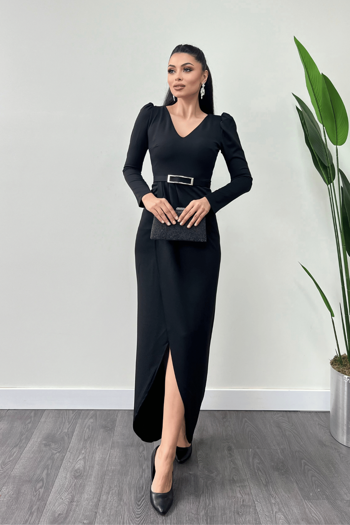 İthal Krep Kumaş Pile Detaylı Elbise - SİYAH