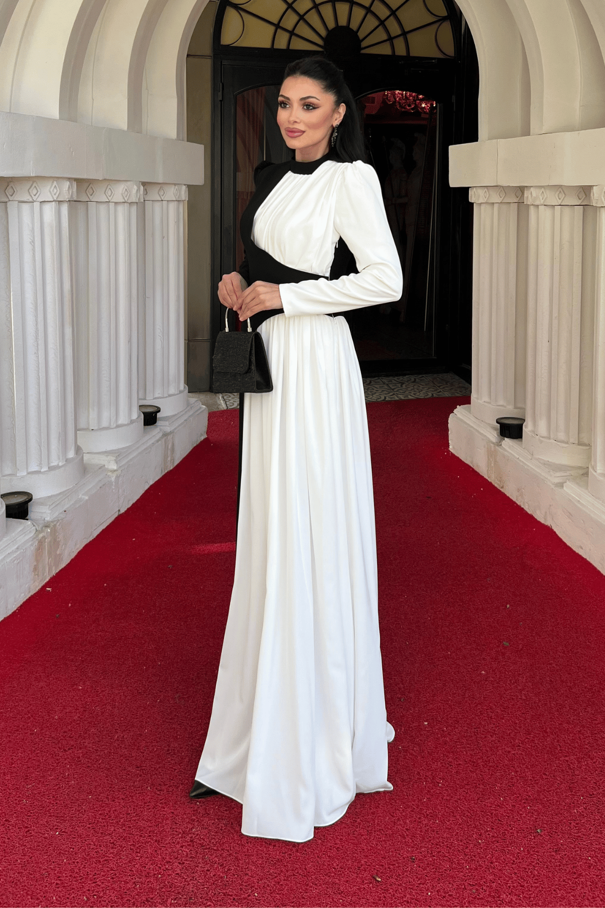 Krep Kumaş Şifon Tasarım Pile Detaylı Abiye Elbise - SİYAH