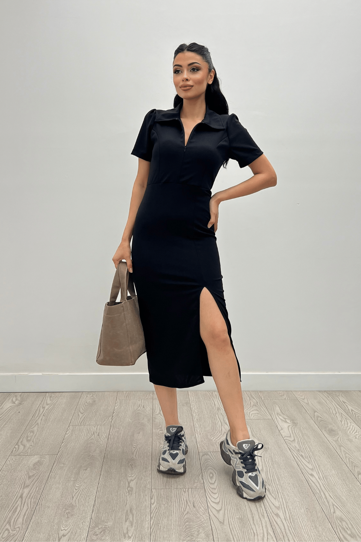 Krep Kumaş Yakalı Fermuar Detayli Kalem Elbise - SİYAH