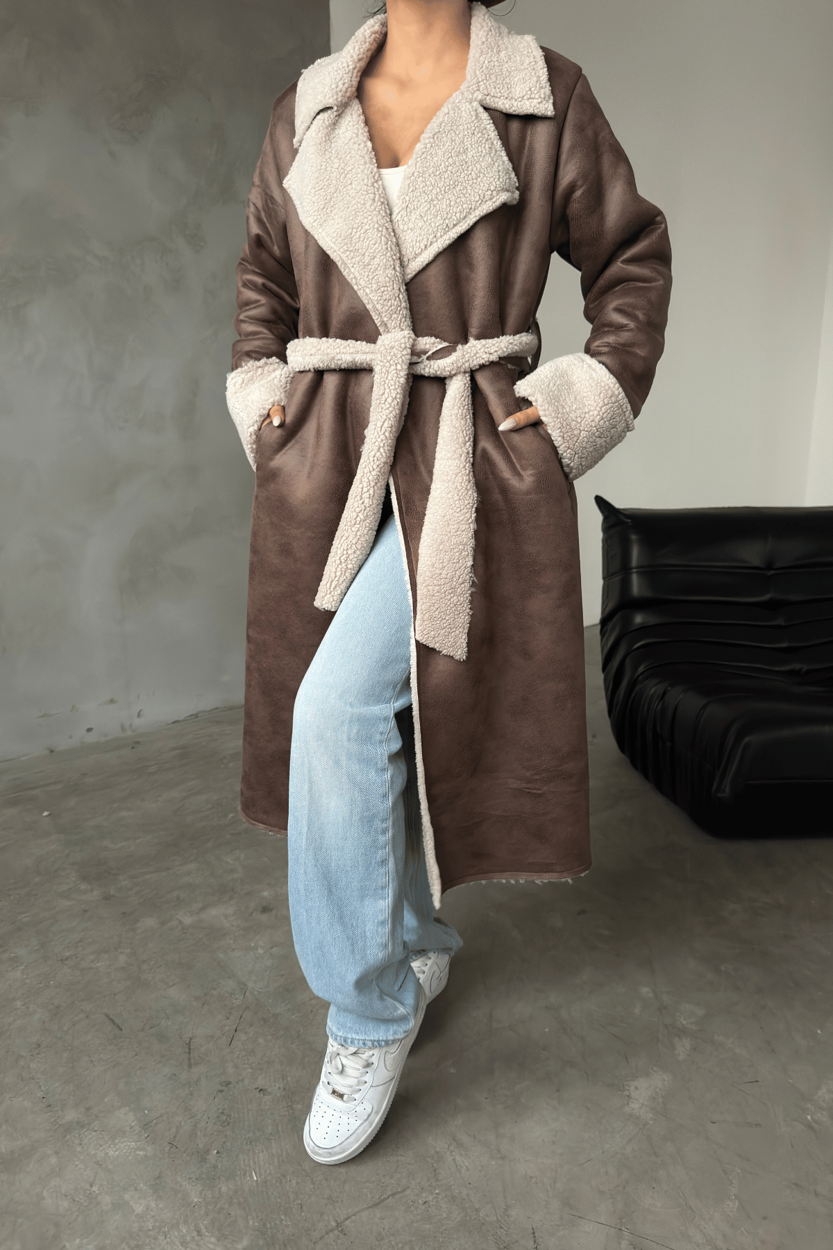 Kürklü Deri Maxi Boy Kaban - KAHVERENGİ