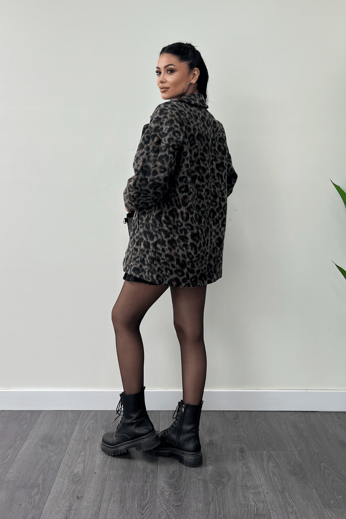 Leopar Desenli Kaşe Kumaş Kaban - KAHVERENGİ