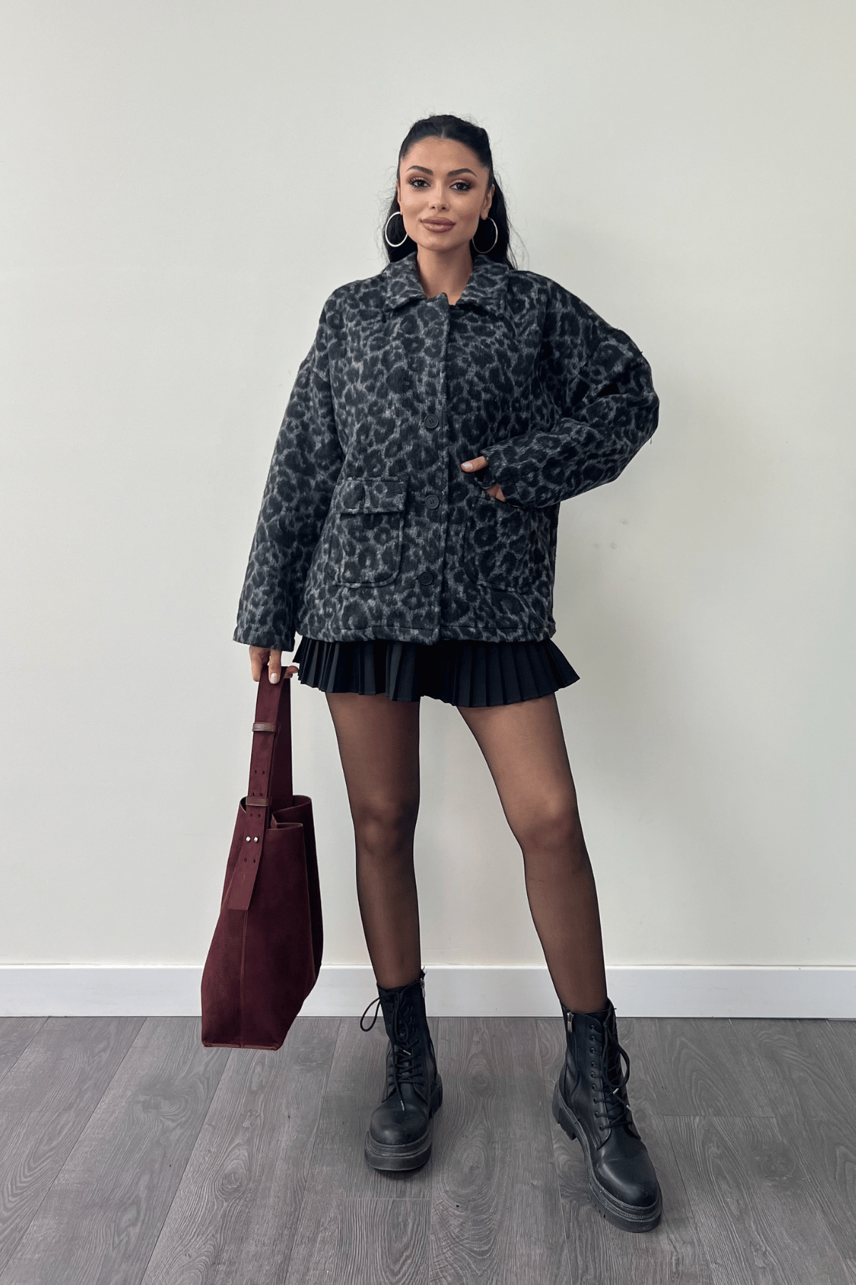 Leopar Desenli Kaşe Kumaş Kaban - SİYAH