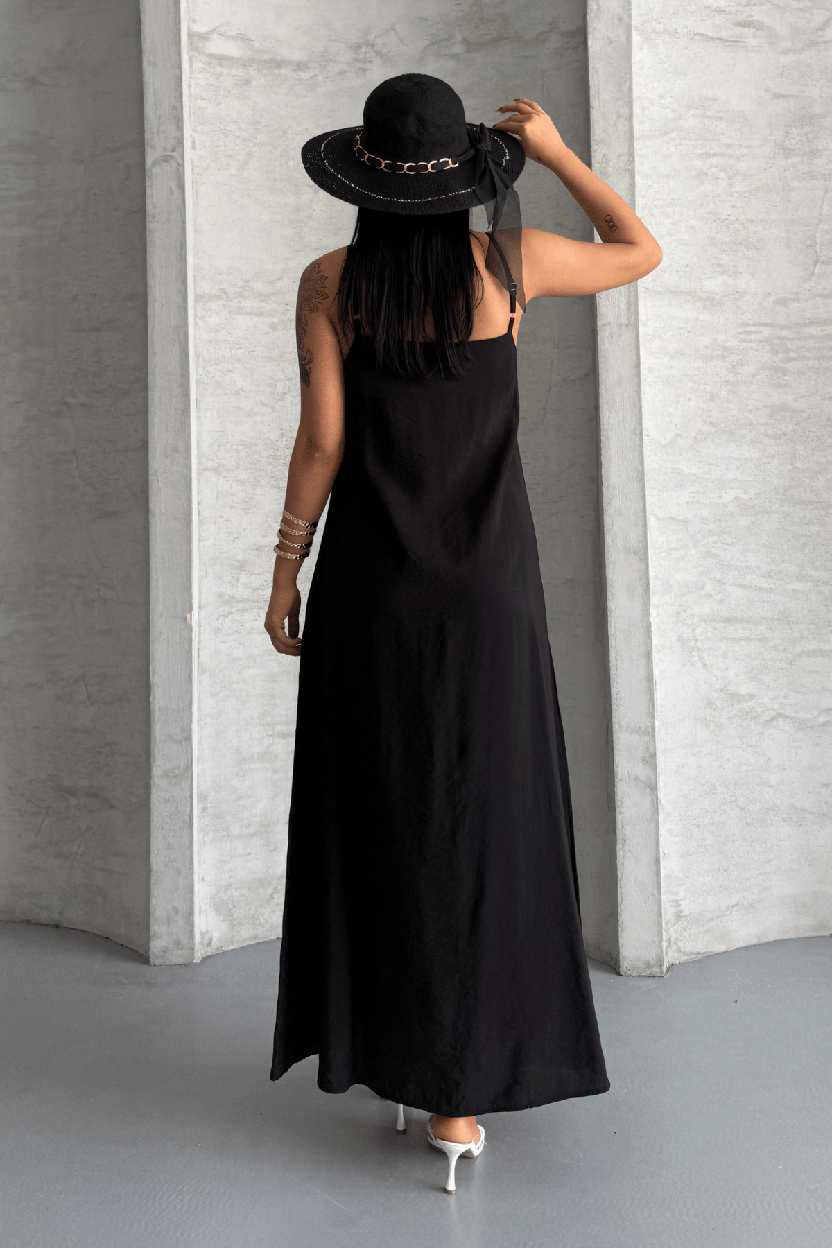 Lilyum Kumaş Elbise - SİYAH