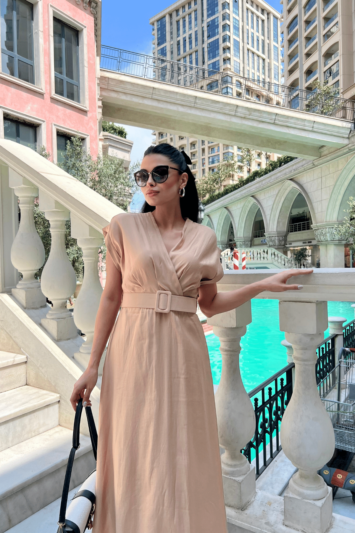 Modal Kumaş Kruvaze Yaka Midi Elbise - KREM