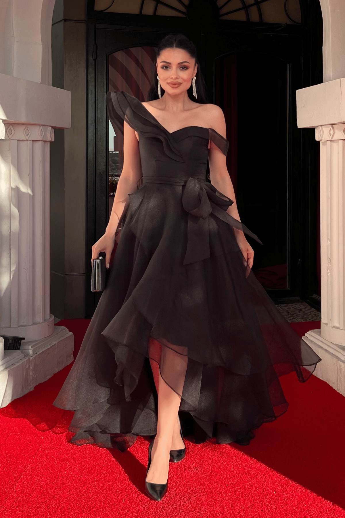 Organze Kumaş Kat Kat Abiye Elbise - SİYAH