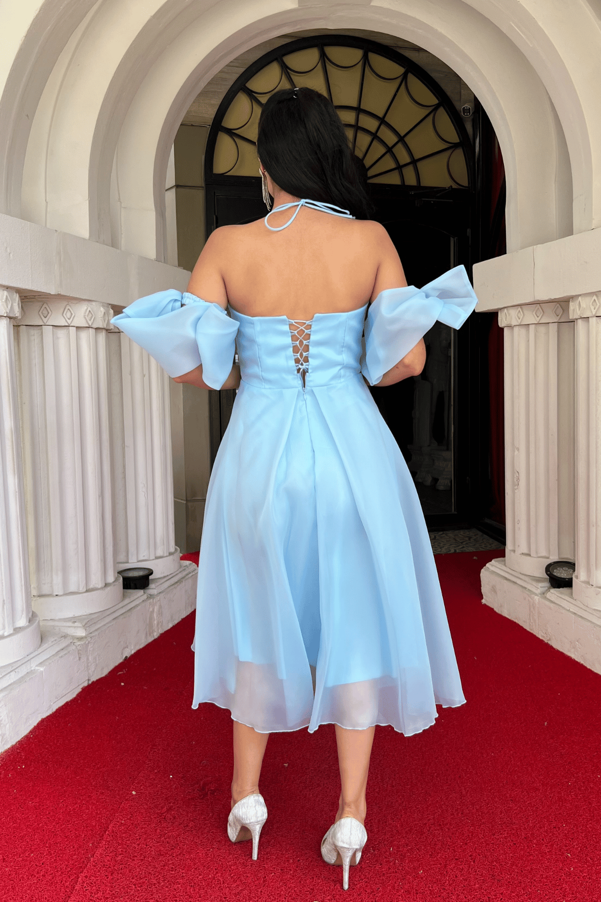 Organze Tül Kumaş Sırt Detaylı Midi Elbise - BEBE MAVİSİ