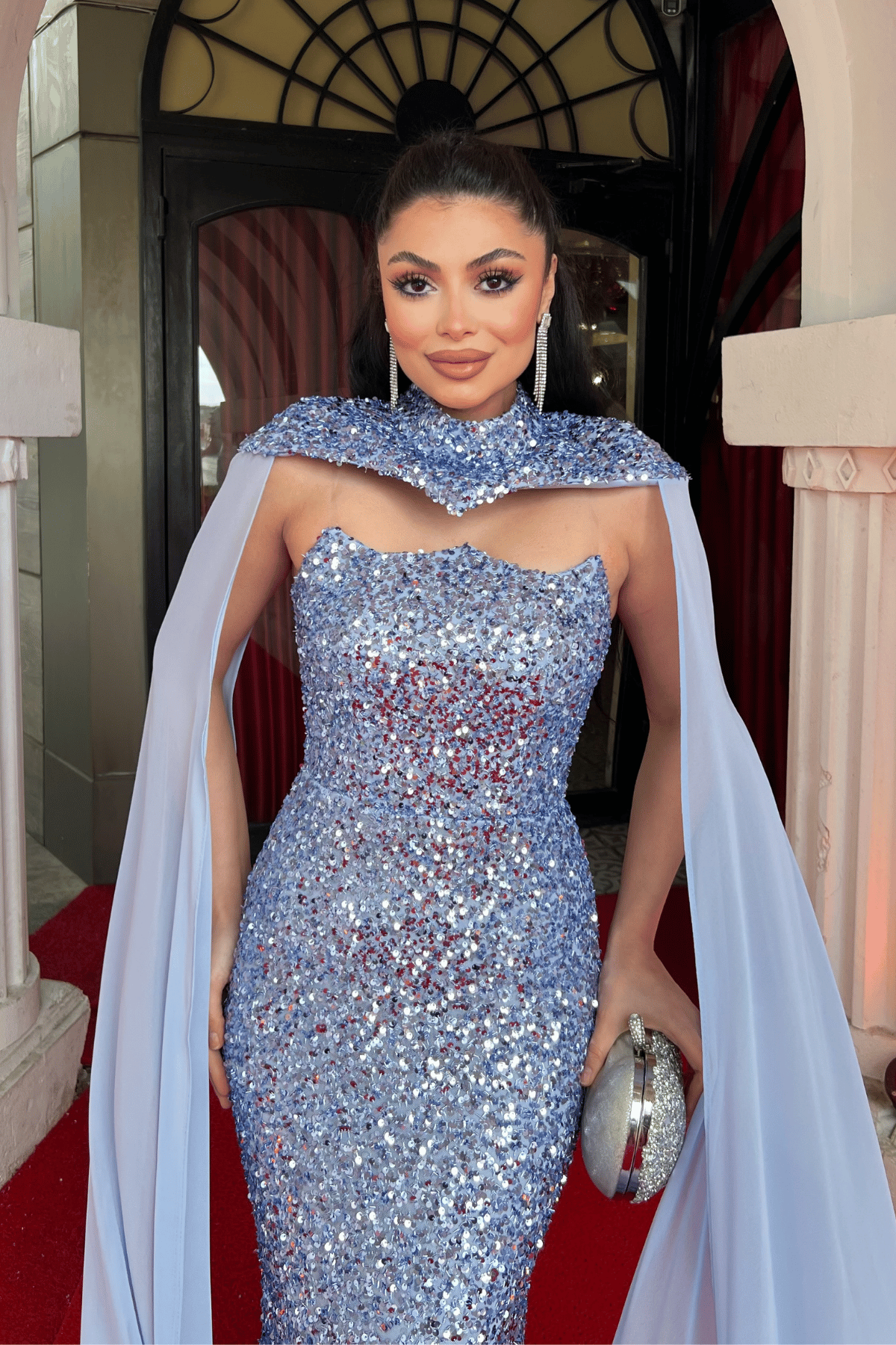 Payet Kumaş Pelerin Detaylı Abiye Elbise - İNDİGO MAVİ