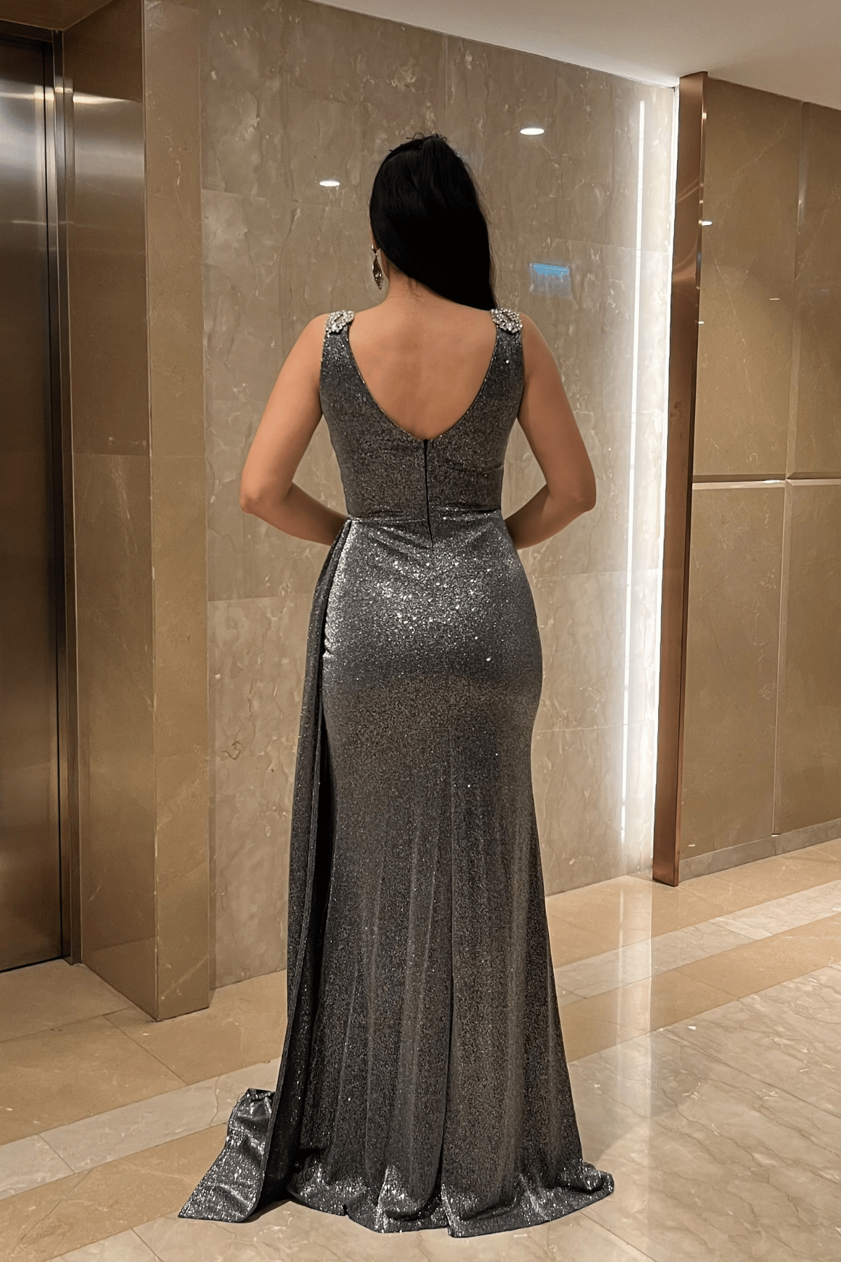 Pırıltılı Kumaş Taş Detaylı Abiye Elbise - GÜMÜŞ