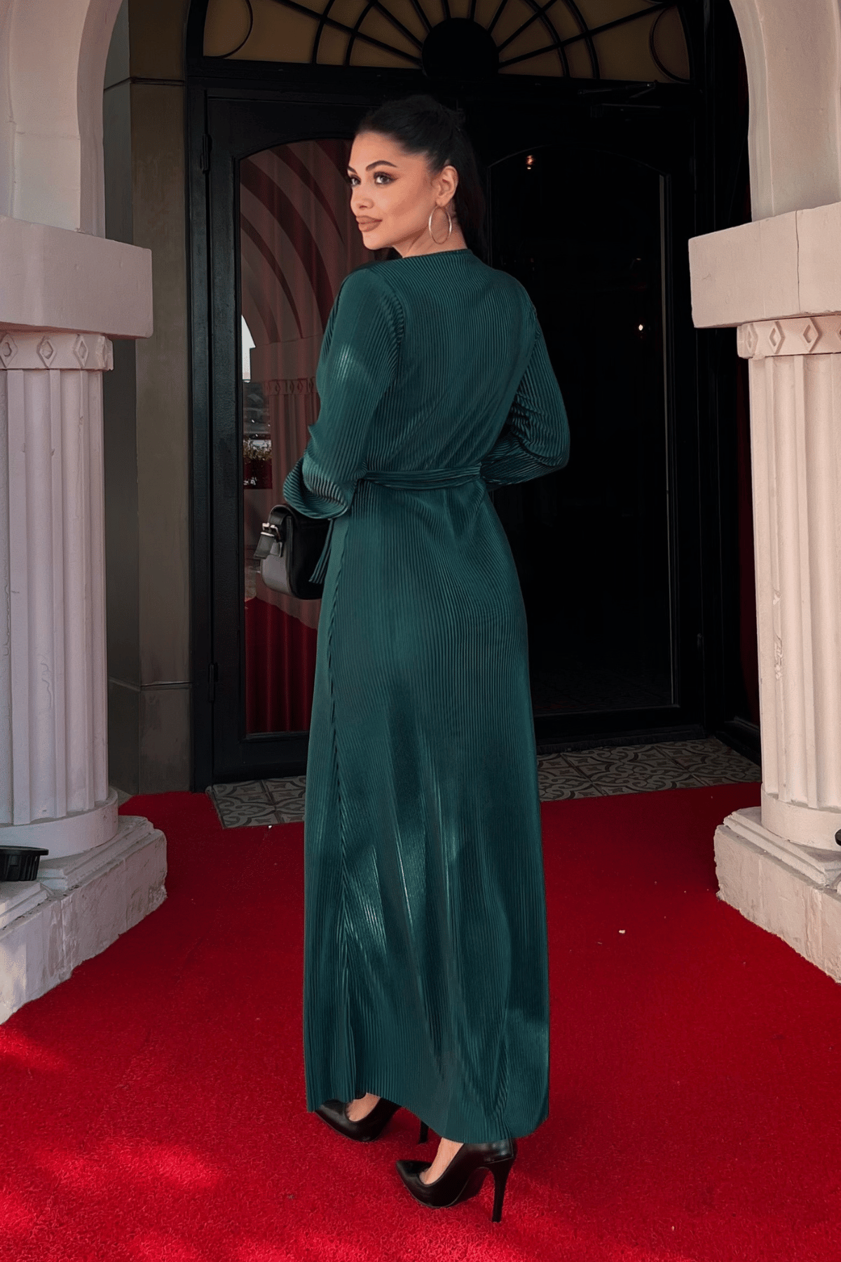 Pliseli Kuşaklı Elbise - ZÜMRÜT YEŞİL