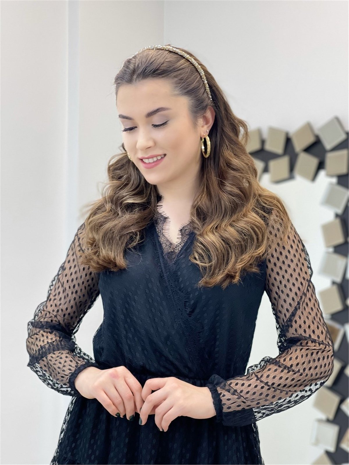 Puantiye Tül Detaylı Elbise - SİYAH