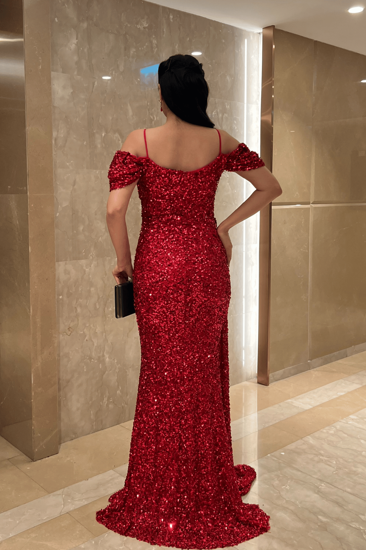 Pul Payet Kumaş Degaje Yaka Abiye Elbise - KIRMIZI