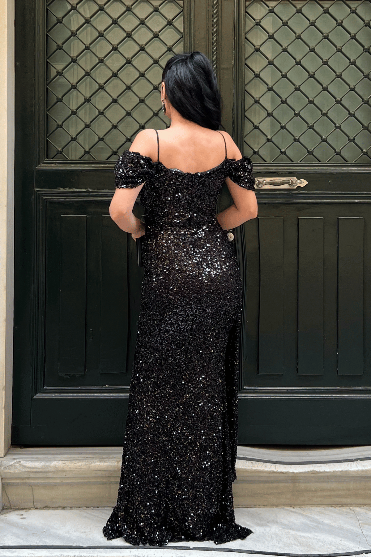 Pul Payet Kumaş Degaje Yaka Abiye Elbise - SİYAH