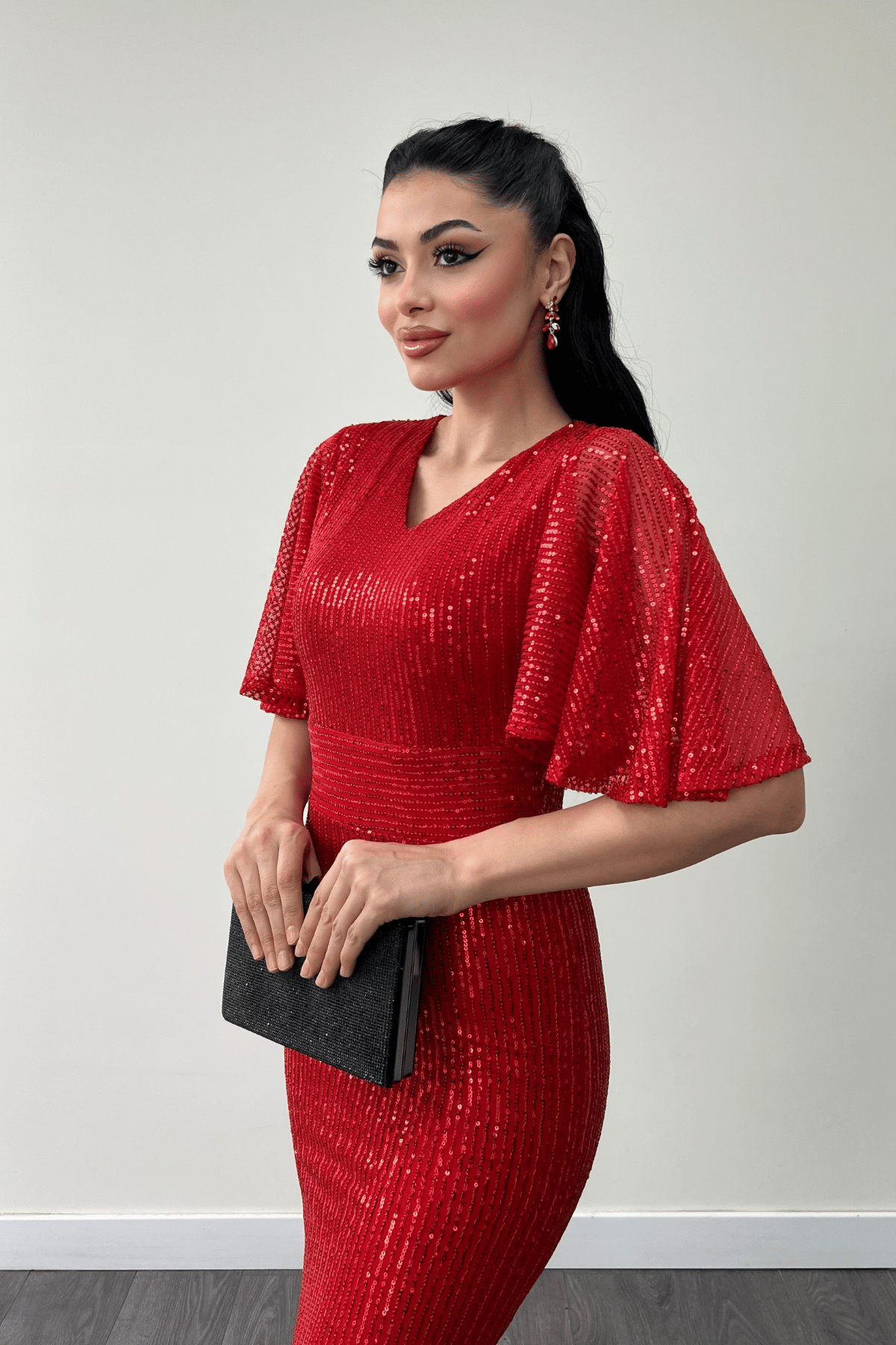 Pul Payet Kumaş V Yaka Abiye Elbise - KIRMIZI