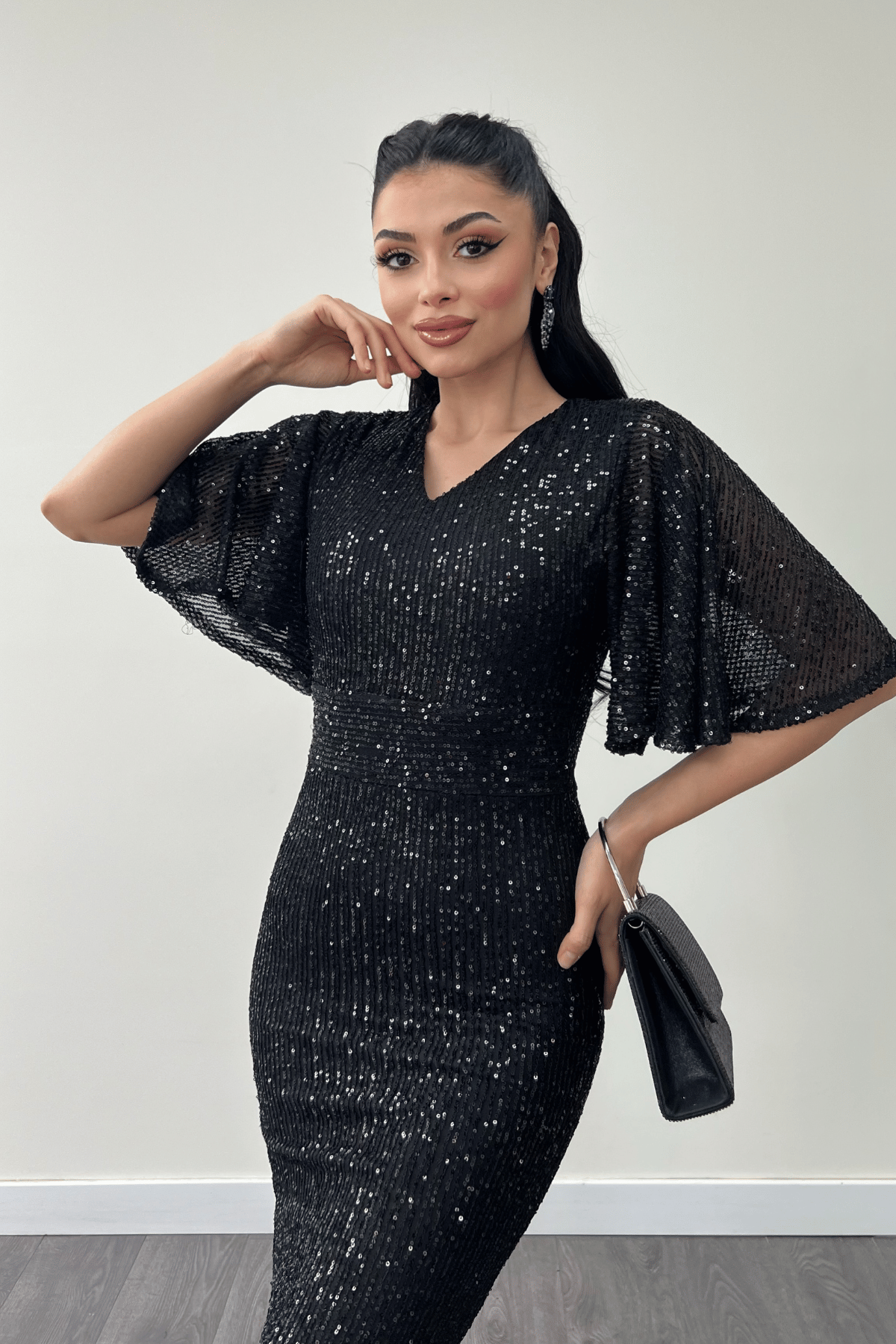Pul Payet Kumaş V Yaka Abiye Elbise - SİYAH
