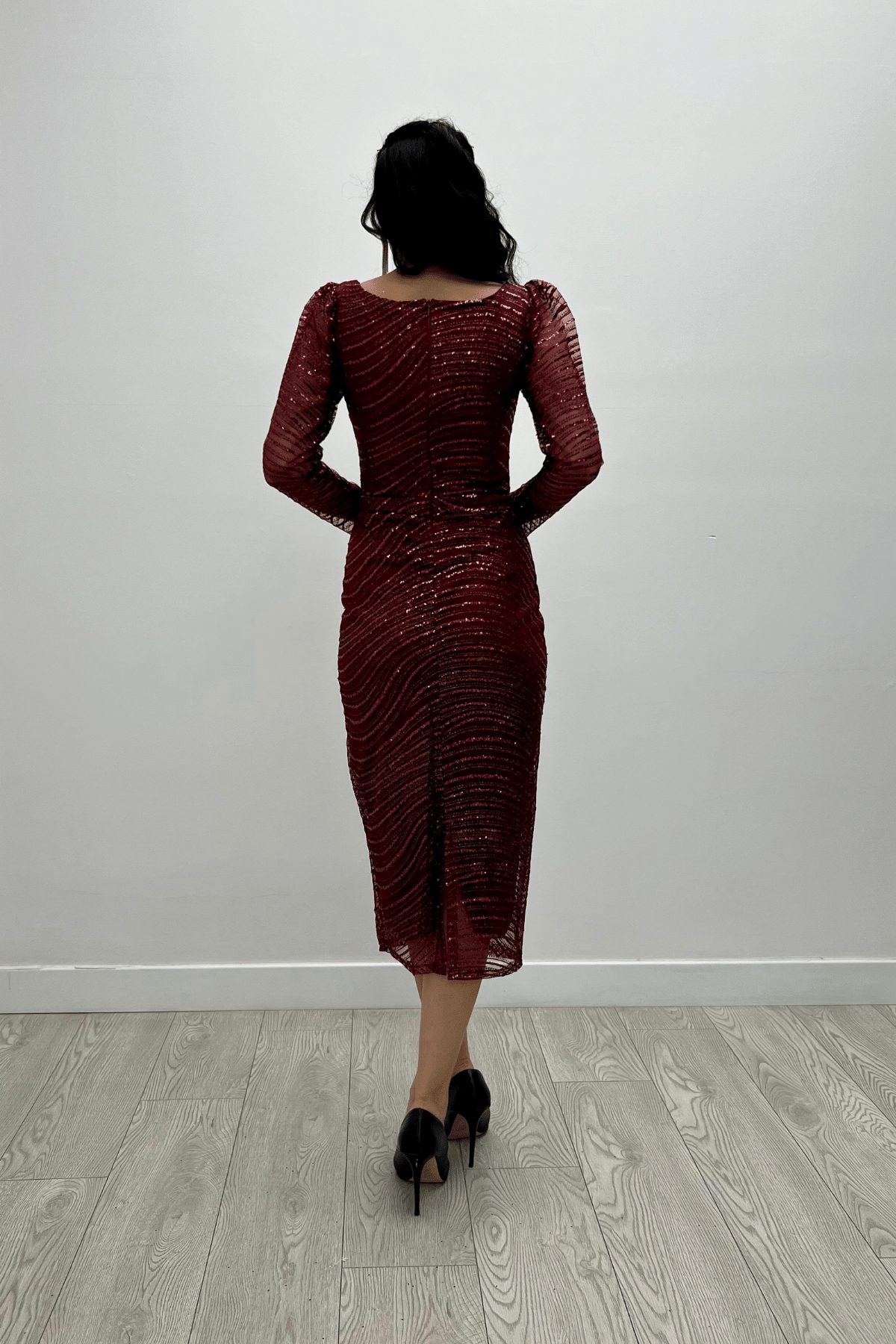 Pullu Payet Kumaş Kare Yaka Kalem Elbise - BORDO