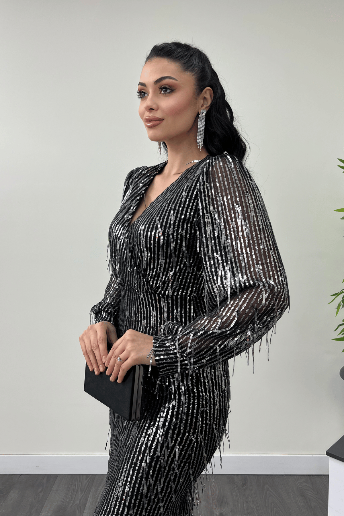 Saçaklı Pul Payet Kumaş Kalem Elbise - GÜMÜŞ