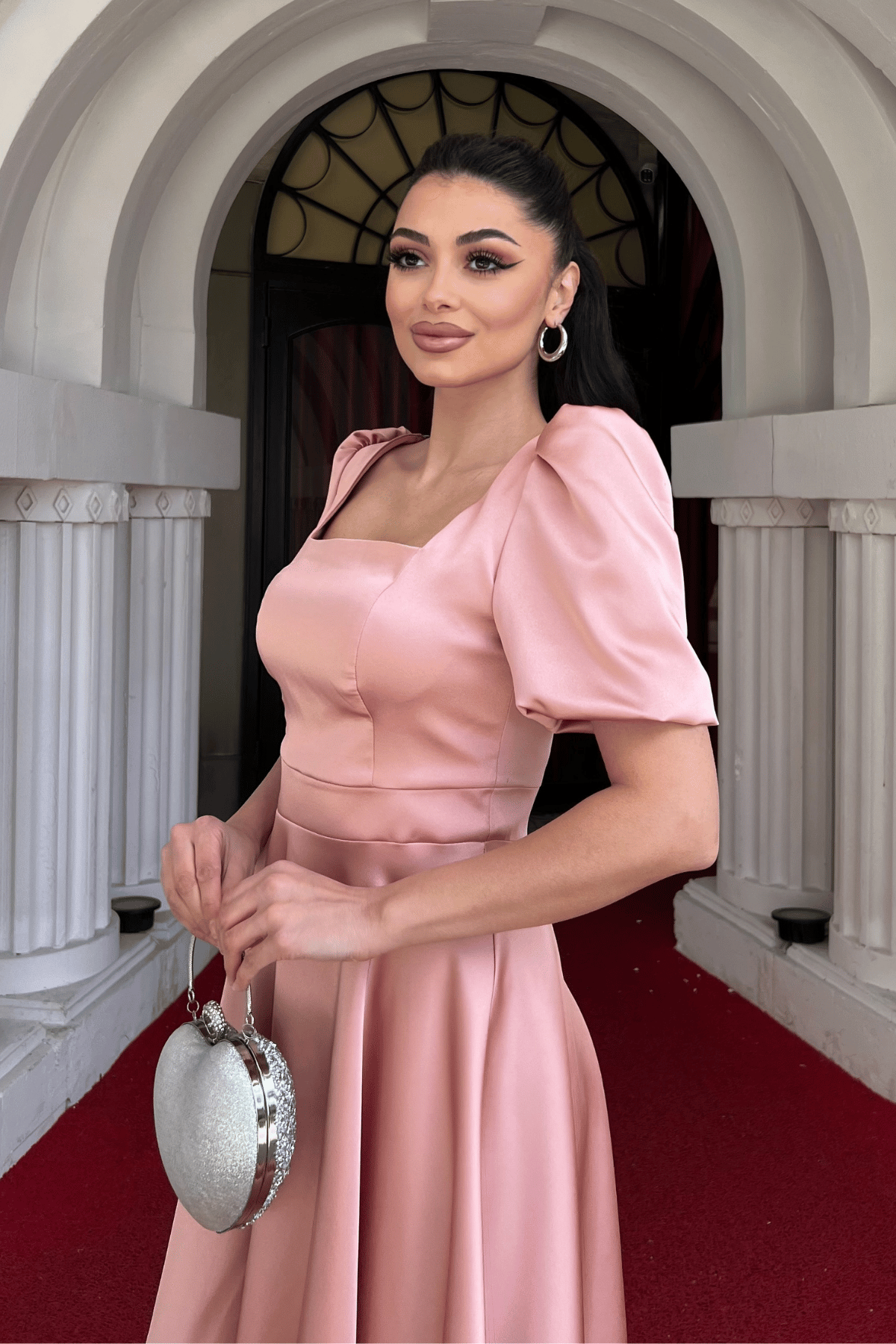 Saten Kumaş Balon Kol Mini Elbise - PUDRA